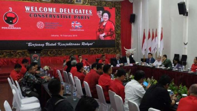 PDIP bertemu dengan Partai Konservatif Inggris, Selasa, 19 Februari 2019.