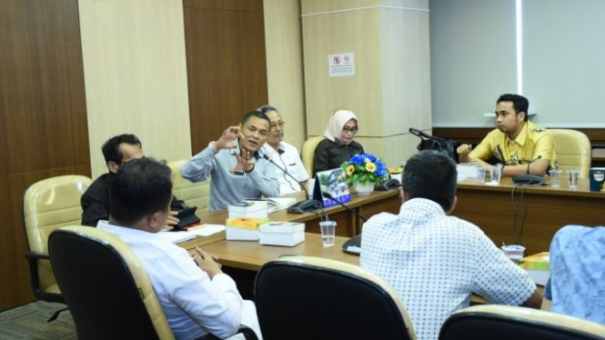 Kepala Pusat Kajian Anggaran Badan Keahlian DPR RI Asep Ahmad Saefulloh saat menerima kunjungan DPRD Kabupaten Bone, Provinsi Sulawesi Selatan.