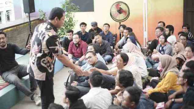 Wali Kota Semarang, Hendrar Prihadi bertemu Komunitas penggiat industri Startup.