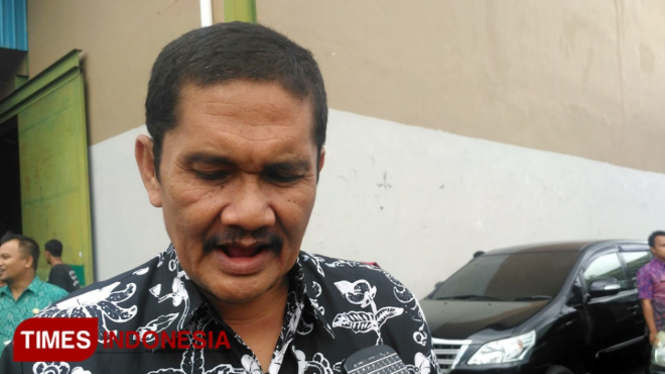 Kepala Dinas Sosial Kabupaten Bondowoso Amir Hidayat. (FOTO: Moh Bahri/TIMES Indonesia)