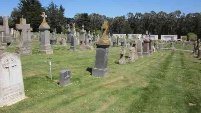 Ilustrasi kuburan di tempat pemakaman umum 
