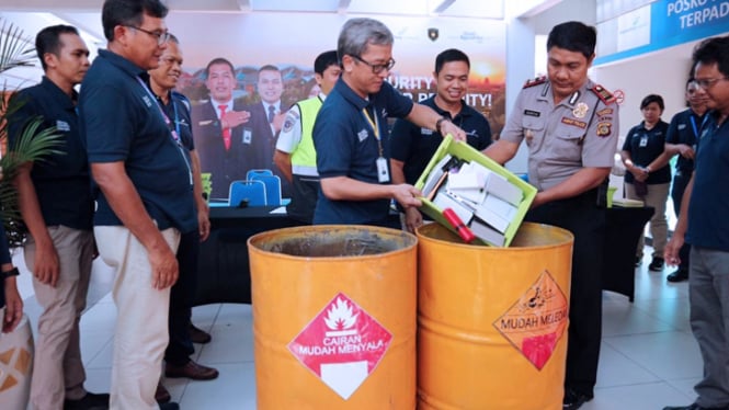 Bandar Udara I Gusti Ngurah Rai gelar pemusnahan barang terlarang, Rabu (27/2/2019).(FOTO: Istimewa/TIMES Indonesia)