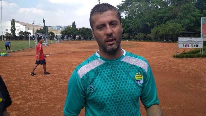 Pelatih Persib Bandung, Miljan Radovic