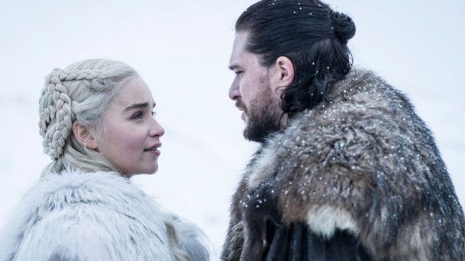 Jon Snow dan Daenerys Targaryen dalam Game of Thrones Season 8.