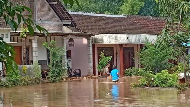 Rumah warga Kabupaten Madiun terendam banjir. (Foto: BPBD Kab.Madiun)