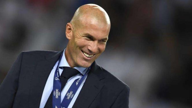 Zinedine Zidane membawa Real Madrid juara Liga Champions.
