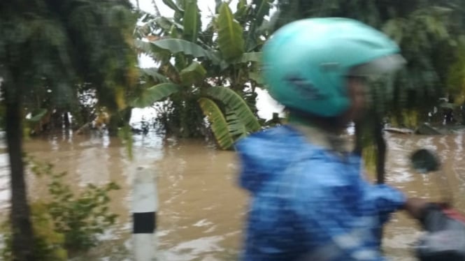 Jawa Timur Dikepung Banjir, Madiun Seperti Lautan