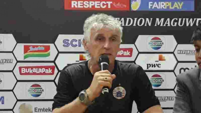 Pelatih Persija Jakarta, Ivan Kolev.
