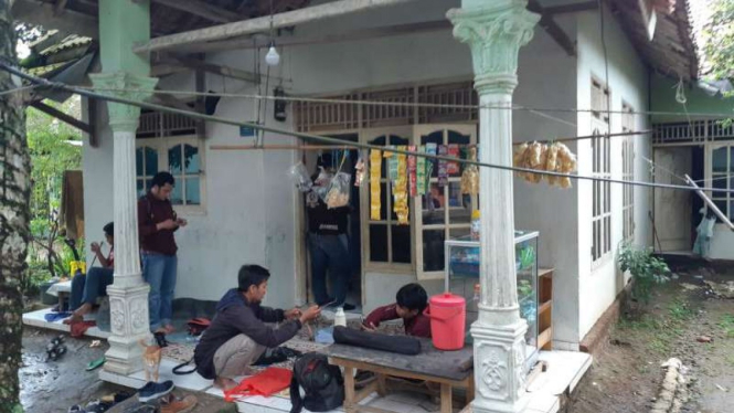 Rumah kerabat Siti Aisyah di Banten