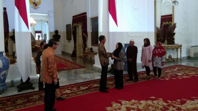 Presiden Jokowi bertemu Siti Aisyah di Istana Merdeka, Selasa, 12 Maret 2019.