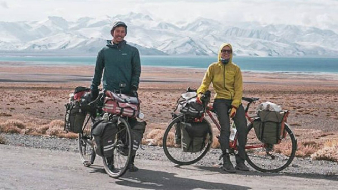 Diego-Marlies bersepeda dari Belanda ke Jakarta