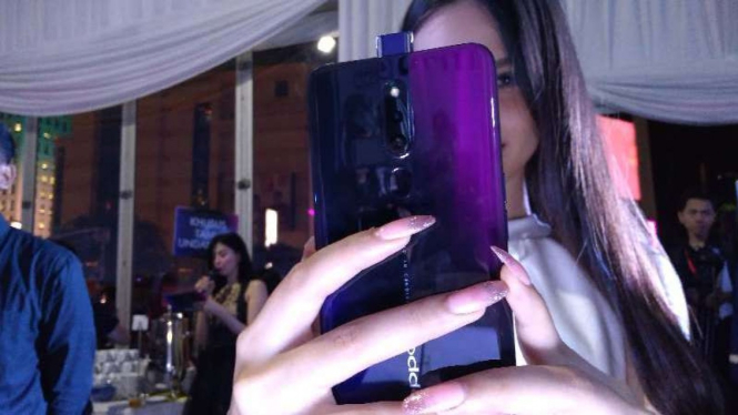 Oppo F11 Pro.