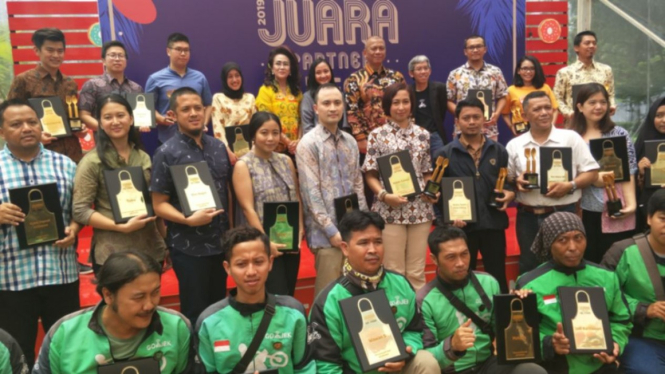 Penerima penghargaan Juara Partner Gofood 2019