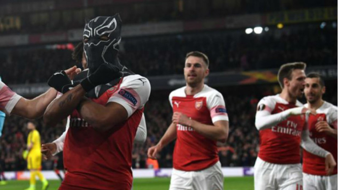 Selebrasi Black Panther ala striker Arsenal, Pierre-Emerick Aubameyang