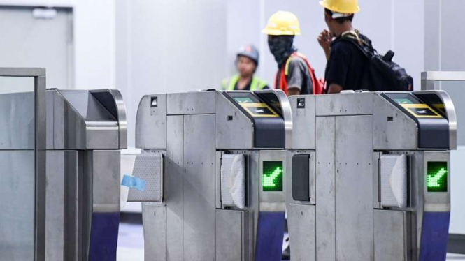 Pintu masuk MRT Jakarta