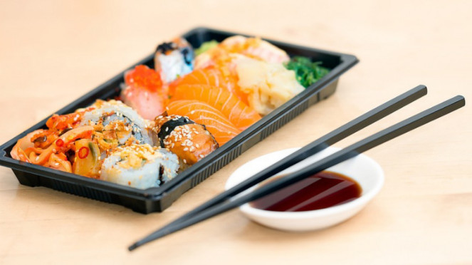 Sushi.