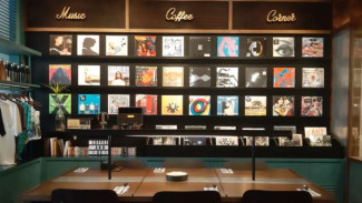 Nikmati Coffee Cocktail dengan Suasana Kafe Unik di Djournal House