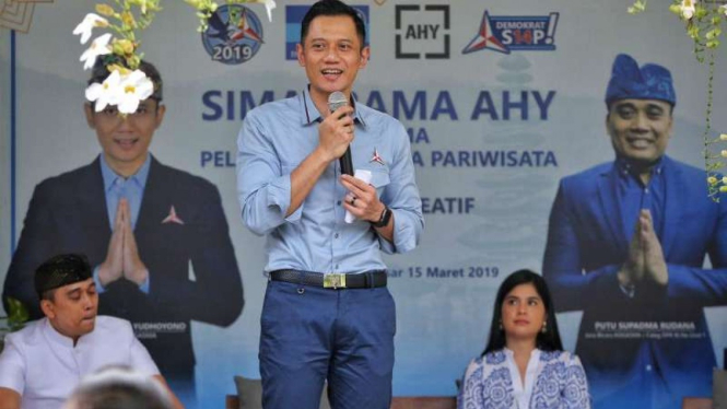 Agus Harimurti Yudhoyono (AHY) saat safari politik di Bali.