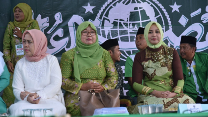 Bupati Jember dr Faida saat hadiri Harlah ke-73 Muslimat NU Cabang Kencong, Minggu (17/3/2019). (FOTO: Humas Pemkab Jember for TIMES Indonesia)