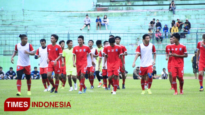 Arema FC saat menjalani sesi latihan di Stadion Gajayana Malang. (FOTO: Dok. TIMES Indonesia)