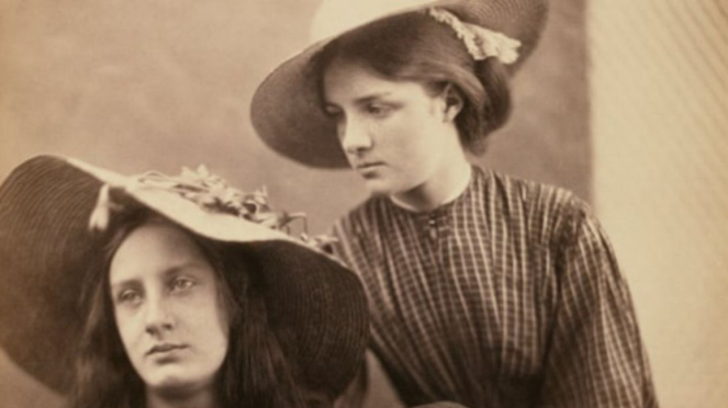  Summer Days oleh Julia Margaret Cameron