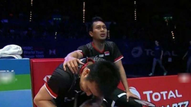 Mohammad Ahsan/Hendra Setiawan saat menjuarai All England Open 2019.