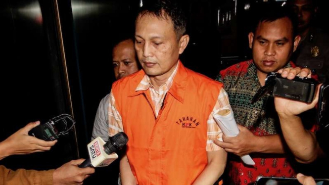 Direktur Teknologi dan Produksi PT Krakatau Steel, Wisnu Kuncoro, jadi tahanan KPK.