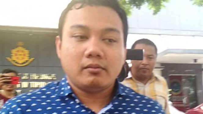 Fuad Benardi, anak Wali Kota Surabaya Tri Rismaharini alias Risma, di Kepolisian Daerah Jawa Timur, Surabaya, pada Selasa, 26 Maret 2019.