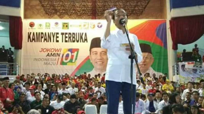 Calon presiden Joko Widodo berkampanye terbuka di Balikpapan Sport & Convention 