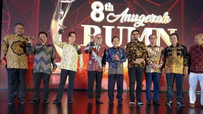 Pelindo IV raih Anugerah BUMN 2019.