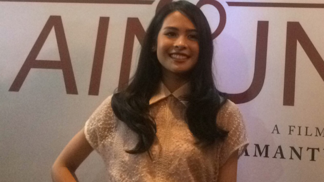 Maudy Ayunda.