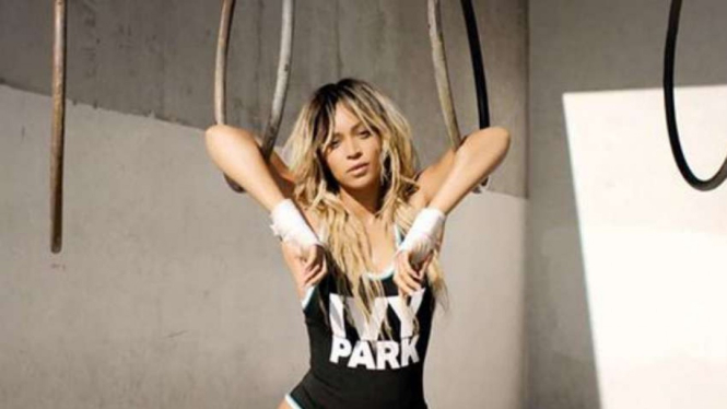 Beyonce dengan lini active wear miliknya, Ivy Park