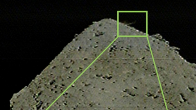 Gambar permukaan Asteroid Ryugu diambil dari kamera DCAM3 milik pesawat luar angkasa Hayabusa2.