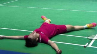 Tragis, Juara All England Mendadak Cedera di Semifinal Denmark Open