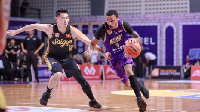 CLS Knights vs Saigon Heat