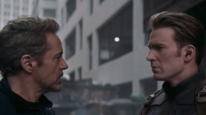 Tony Stark dan Steve Rogers di Avengers: Endgame