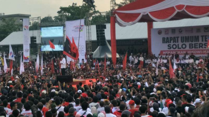Capres Jokowi kampanye di Solo, Selasa, 9 April 2019.