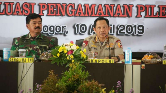 Kapolri Jenderal Tito Karnavian dan Panglima TNI Marsekal Hadi Tjahjanto.