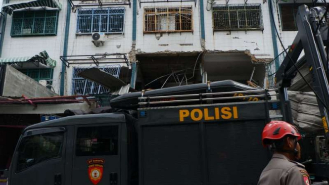 Lokasi ledakan di ruko di Medan, Sumatera Utara, Jumat, 12 April 2019.