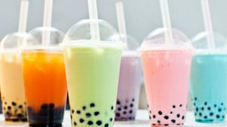 100 Pearls Sumbat Pencernaan Gadis 14 Tahun, Bahayakah Bubble Tea?