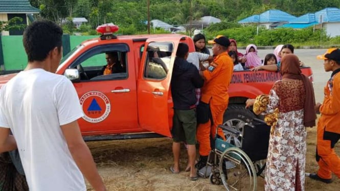 BPBD antar pulang pengungsi gempa Banggai Kepulauan, Sulteng.