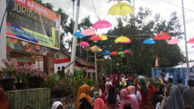 Kampung Warna-warni Taratak, Sumatera Barat