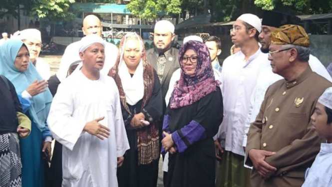 Mba Tutut kunjungi pondok pesantren Al Ihya di Bogor, Jawa Barat.
