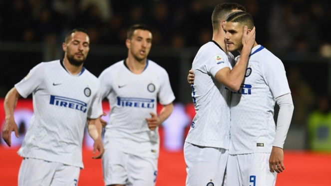 Pemain Inter Milan merayakan gol ke gawang Frosinone