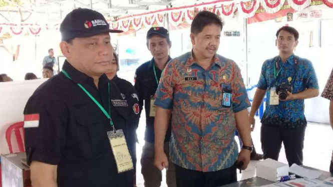 Ketua Bawaslu, Abhan, saat memantau pemilu di Lapas Semarang.