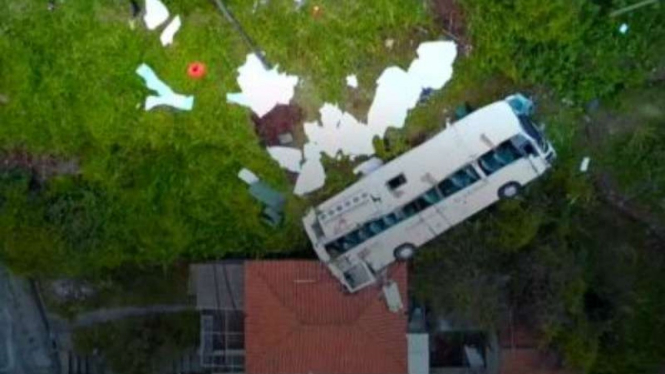 Kecelakaan bus tewaskan 29 turis asing di Madeira, Portugal