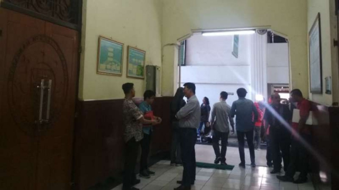 Suasana Pengadilan Negeri Jawa Timur jelang sidang tuntutan Ahmad Dhani Prasetyo