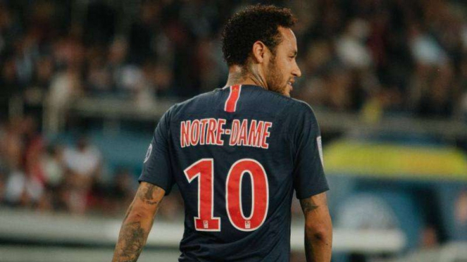 Megabintang Paris Saint-Germain (PSG), Neymar