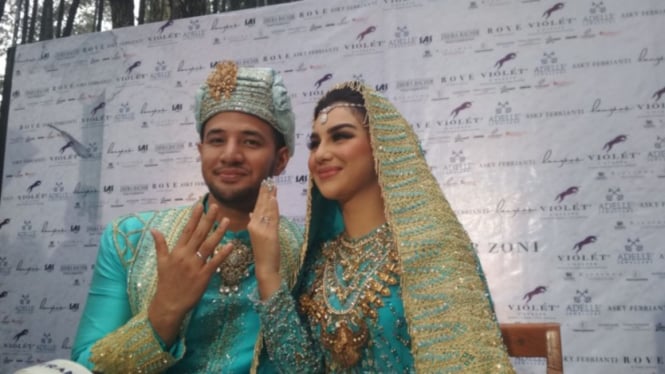 Ammar Zoni dan Irish Bella menikah.