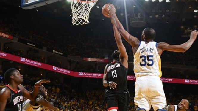 Laga Playoff NBA 2019 antara Golden State Warriors kontra Houston Rockets